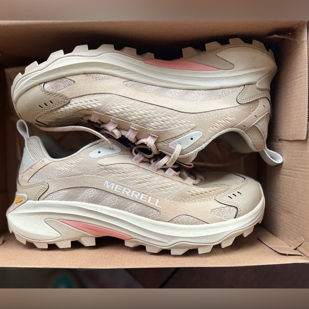 Merrell Women's size 10-11 Beige Trail Running Shoes worn once
